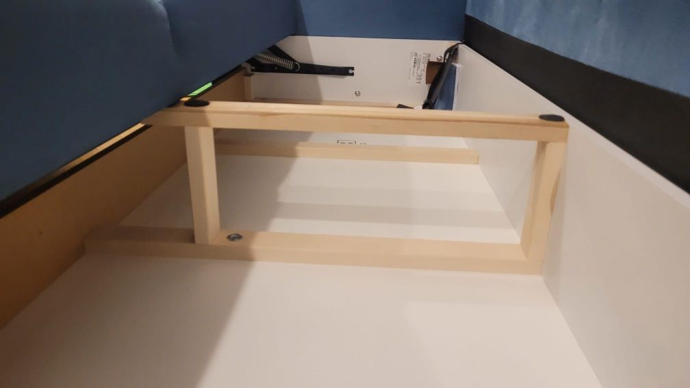 Niebieska Sofa Kanapa Zoya Lux 3Dl stan bdb