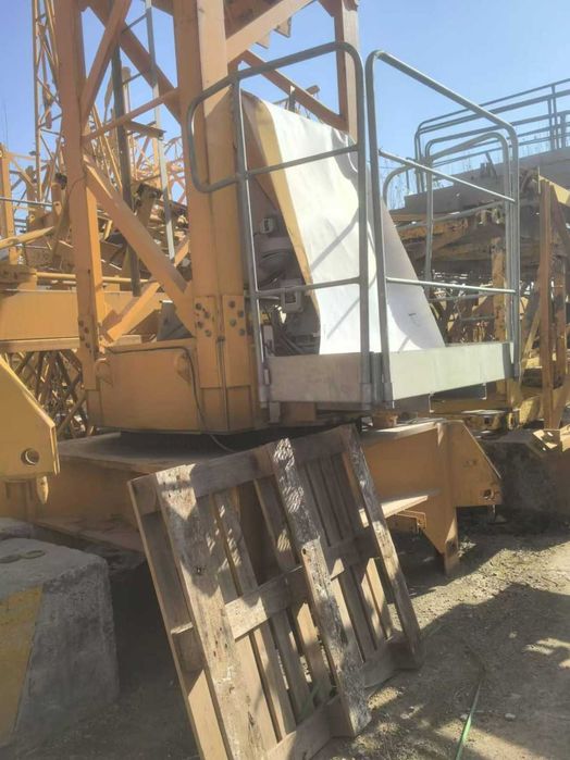 Башенный кран 10т, свободностоящий  б/у  Potain MC 200