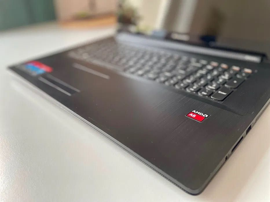 Lenovo G70-35 17.3” AMD A6-6310/4GB/500 GB/DVD-RW (80Q5002GPB)