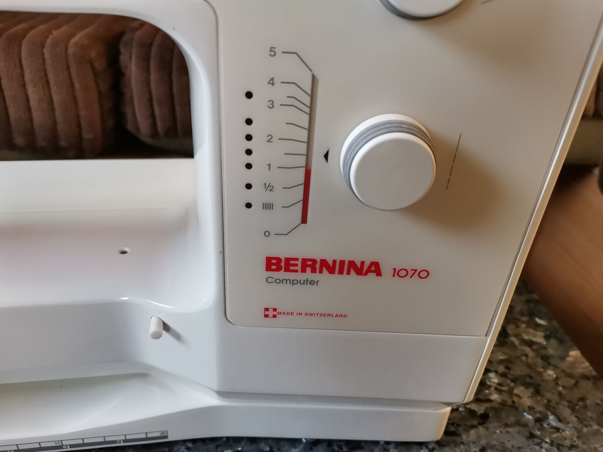 Maszyna do szycia BERNINA 1070 Computer