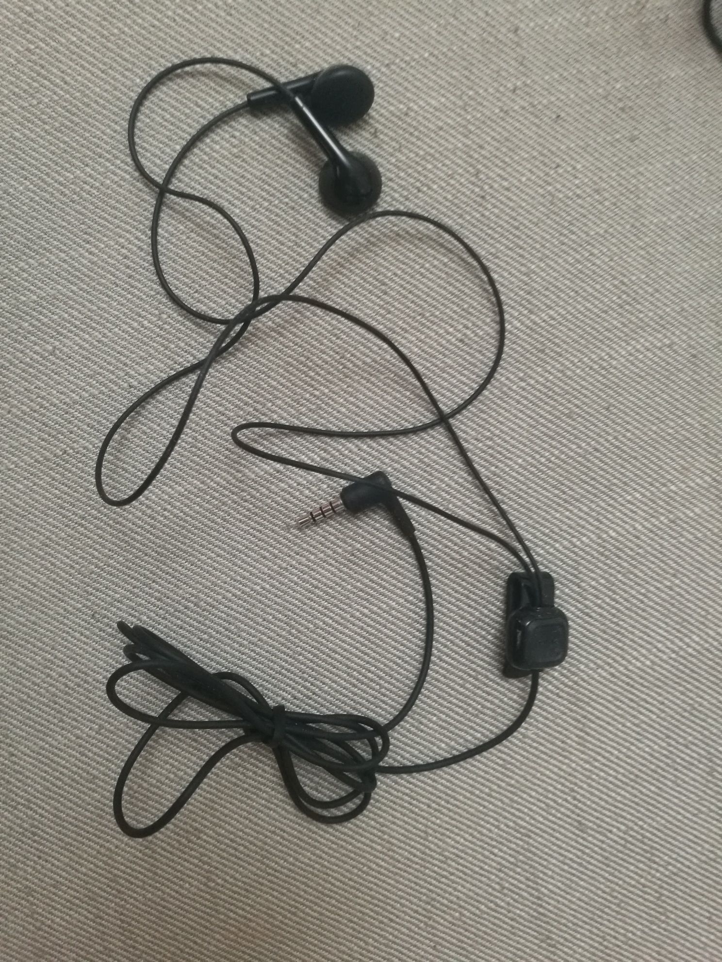 Słuchawki Nokia przewodowe