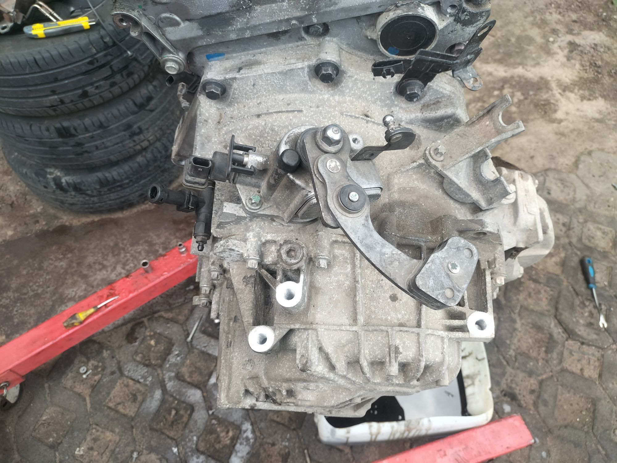 Skrzynia biegów opel astra J 1.6 CDTI 136km