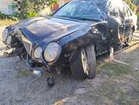 Mersedes Benz e 200
