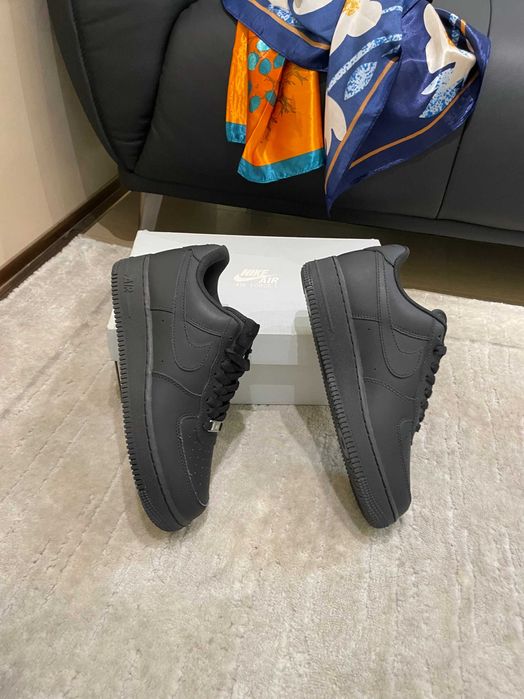 Buty_męskiebieganiaNikeAirForce1BlackModa ROZ.44