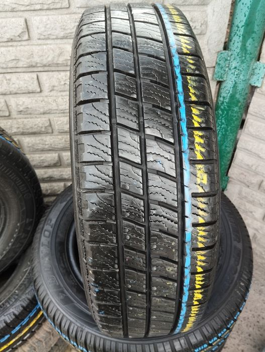 Одна зимова шина Goodyear 195/70/15c