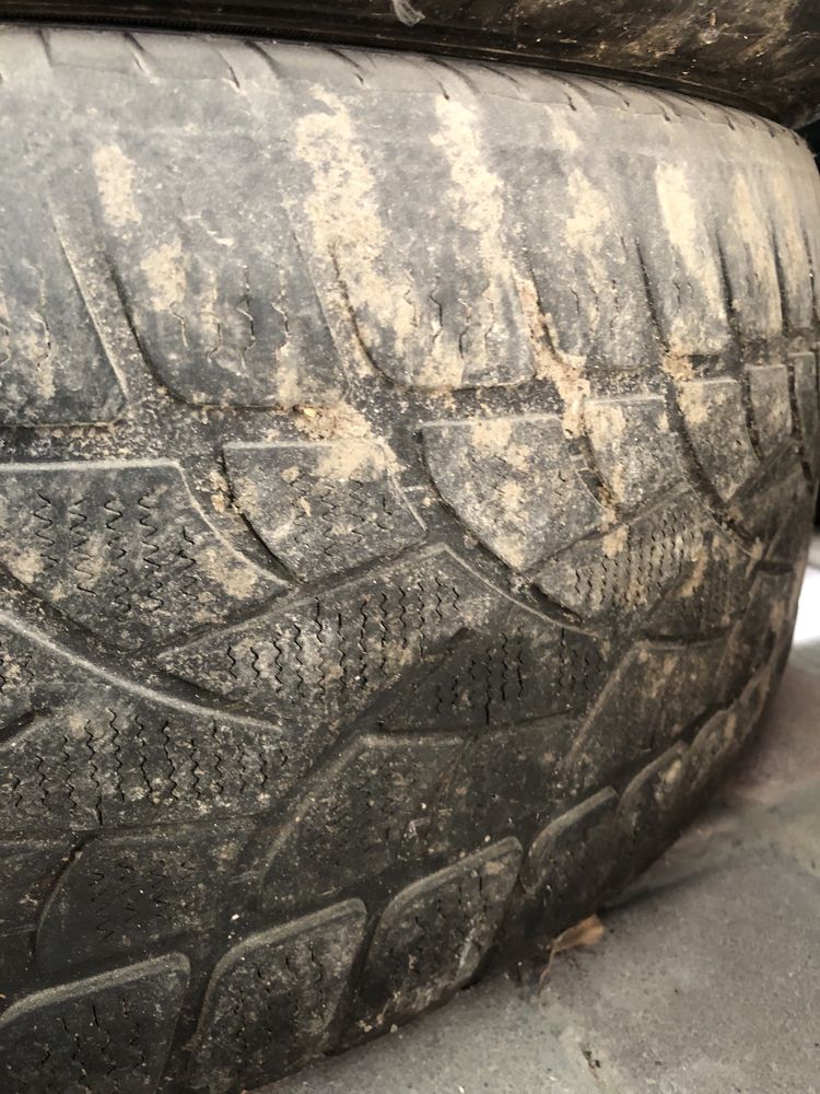 Комплект резини Dunlop 255/55 R18