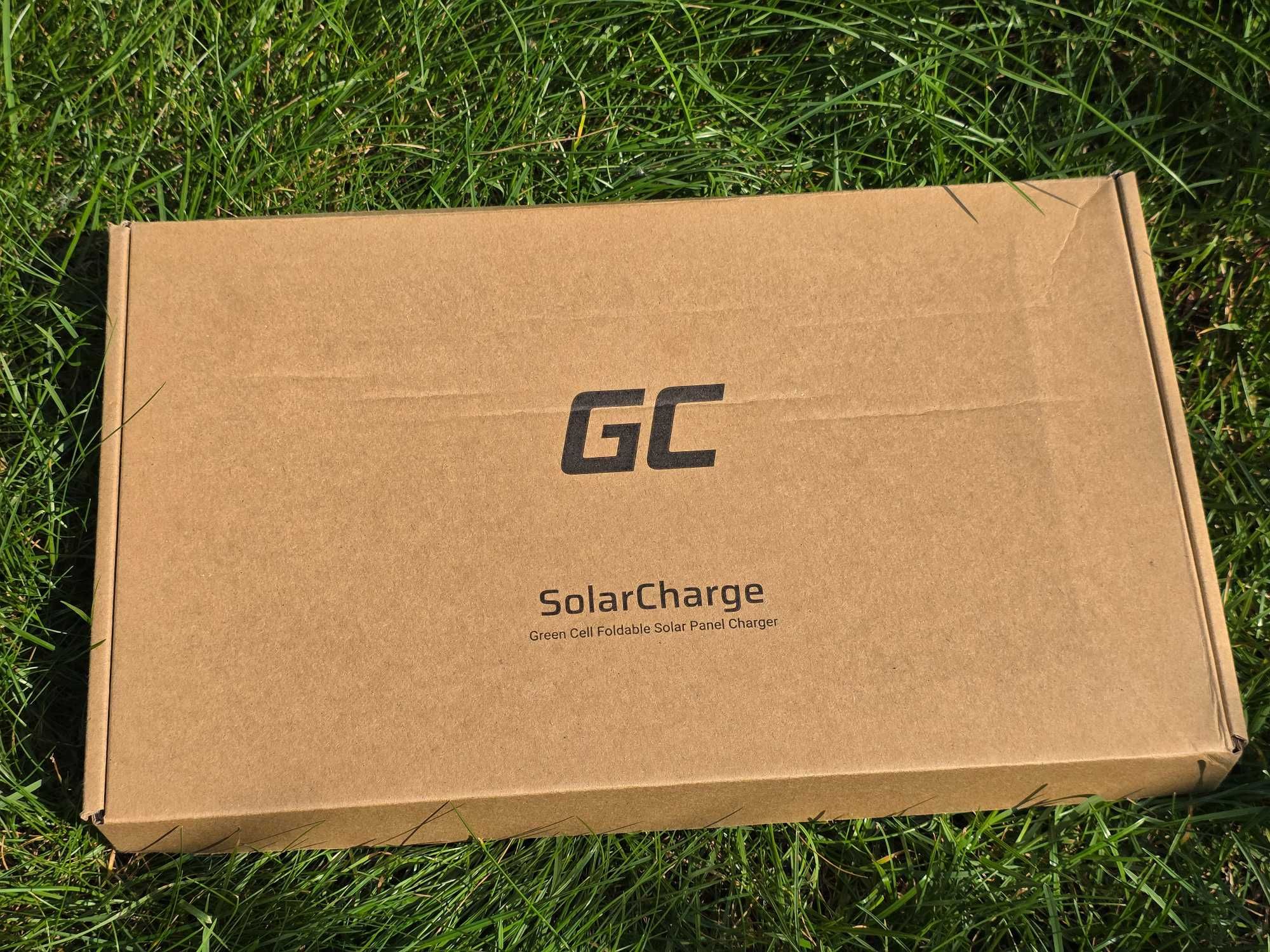 Солнечная зарядка GC SolarCharge 21W со встроенным АКБ на 10000mAh