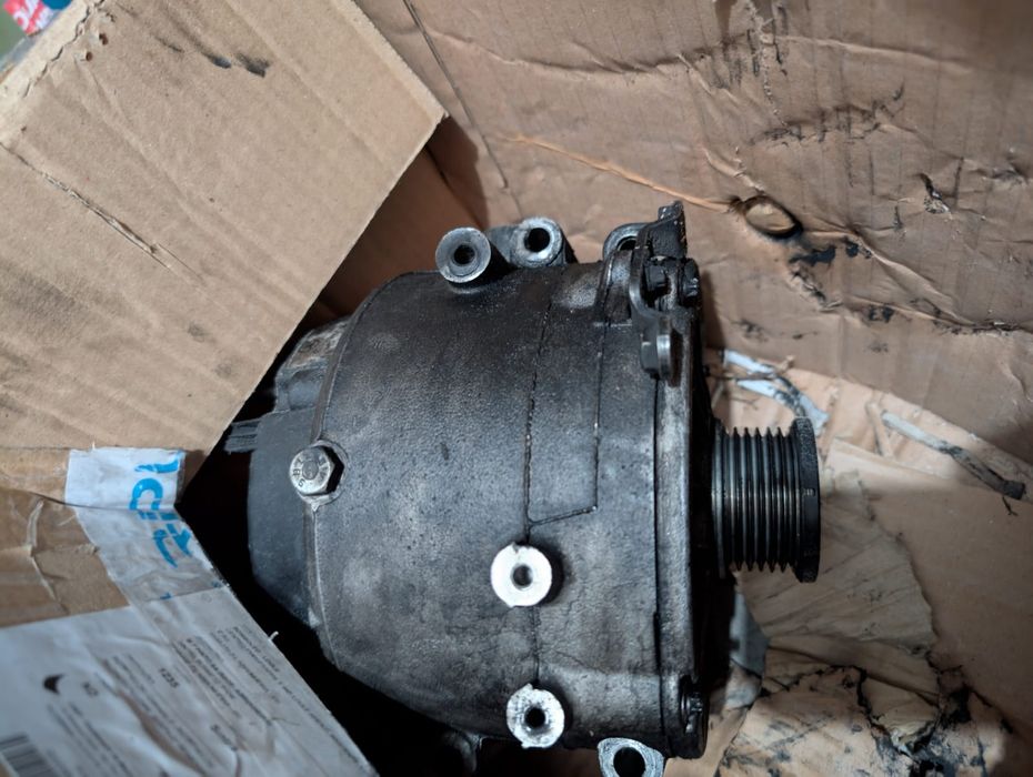Alternador Mercedes c220