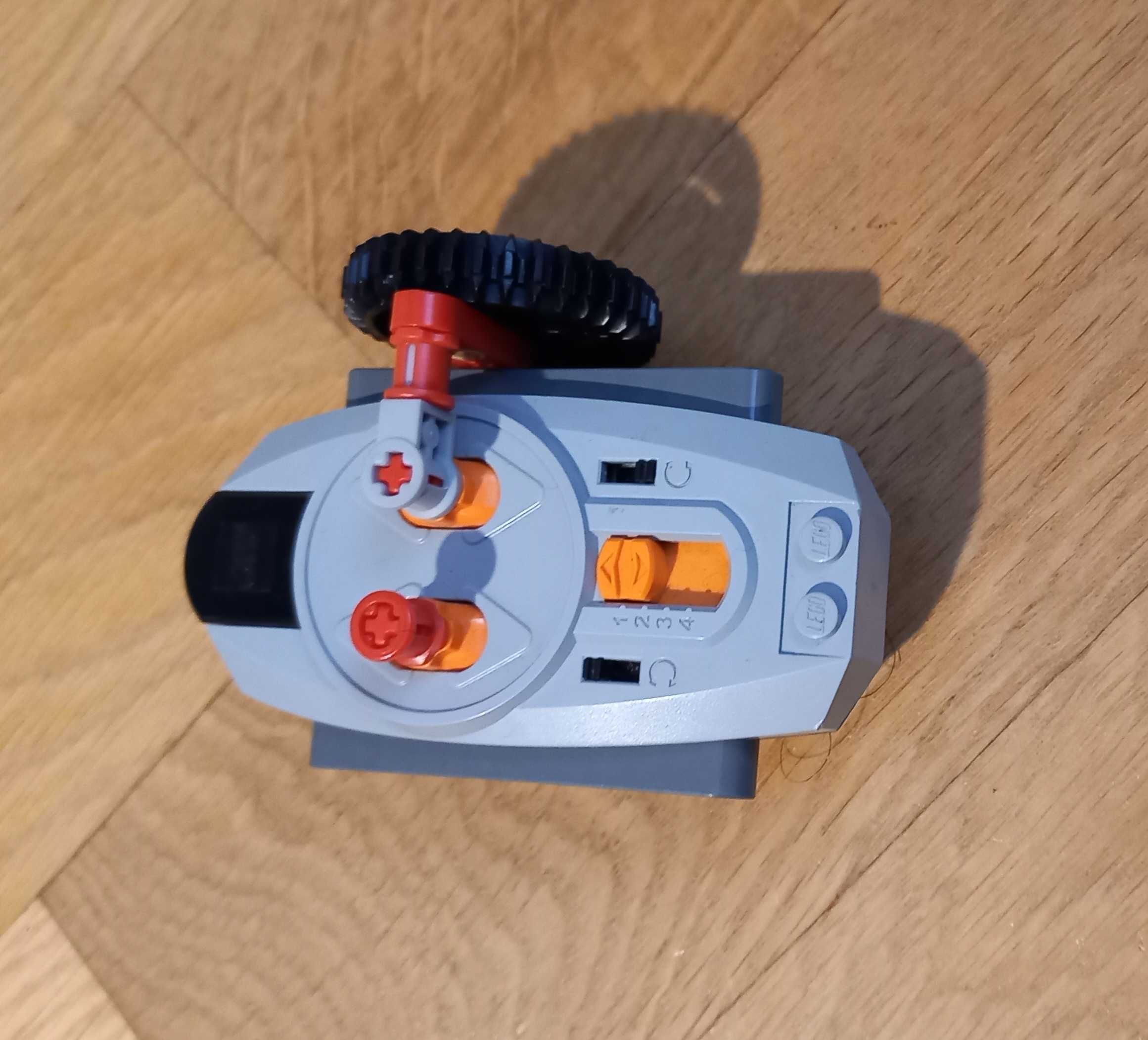 Lego technic 9398 auto terenowe zdalnie sterowane