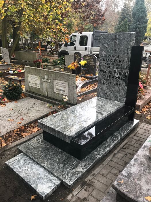 Nowoczesny pomnik/ nagrobki