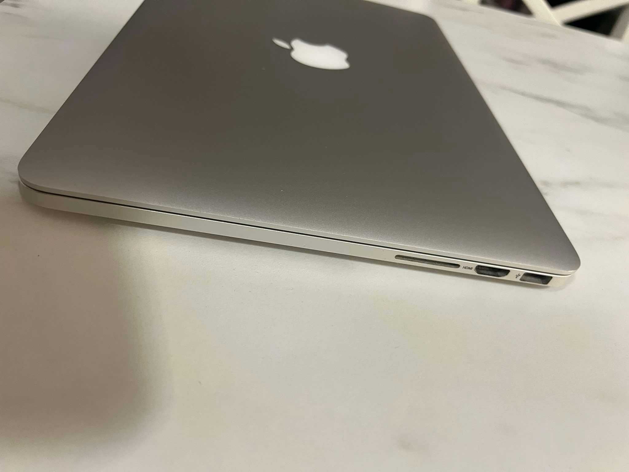 MacBook Pro 2015 | A1502 | 8GB RAM | Intel Core i5