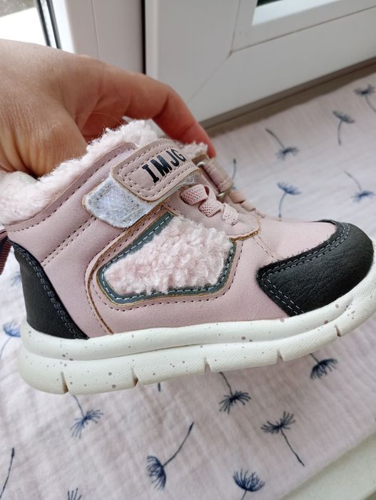 Ботинки для дівчинки 22 розмір