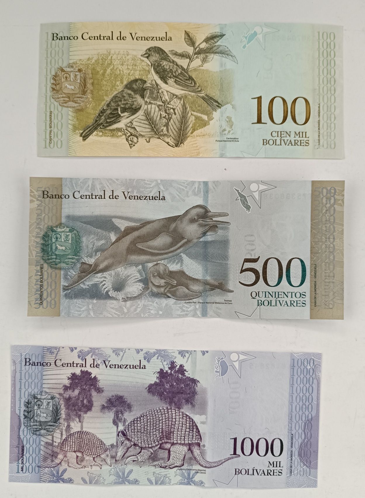 zestaw banknotów 2-2tys. bolivares , Wenezuela , 7 szt