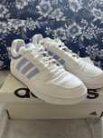 Damskie adidasy ADIDAS