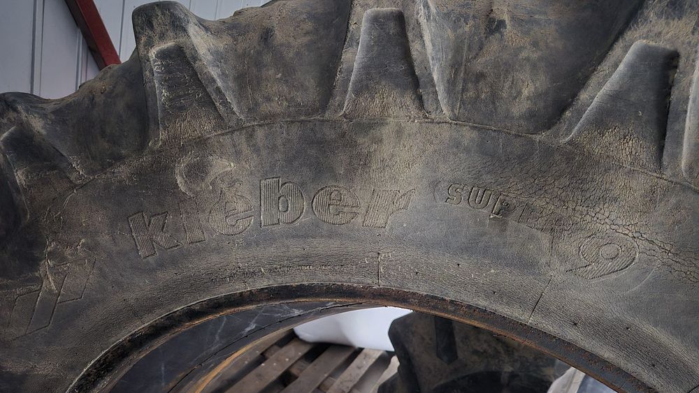 Opona Kleber 18.4-38 Radial