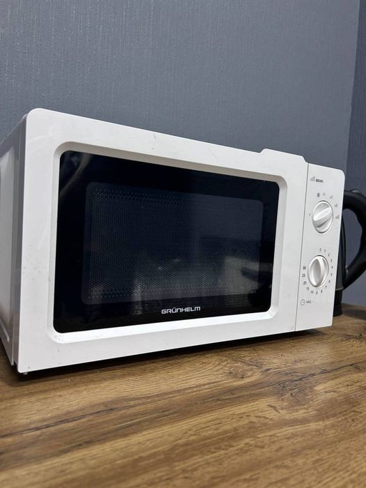 Мікрохвильова піч