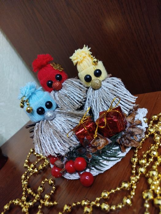 Новорічна поробка 'Гноми' в школу,дітячий садок.