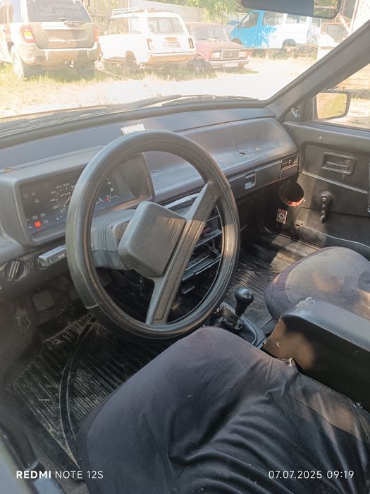 Розборка ваз 2109 1.5 карбюратор бензин  5 Ступка