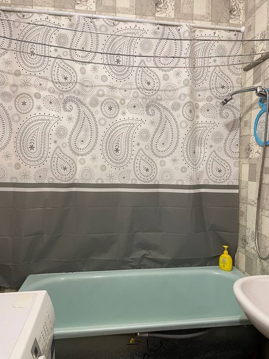 Продам 2-кім. квартиру в 3х хвилинах від лісу з автономкою лівий берег