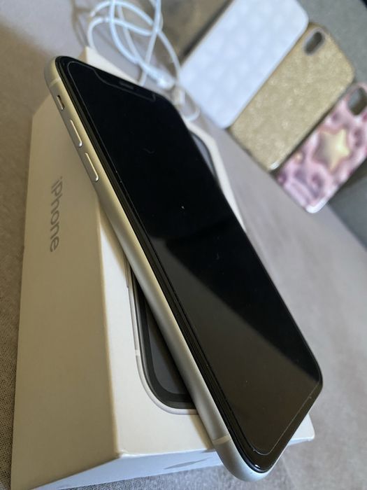 iPhone XR 64GB 81% stan idealny !