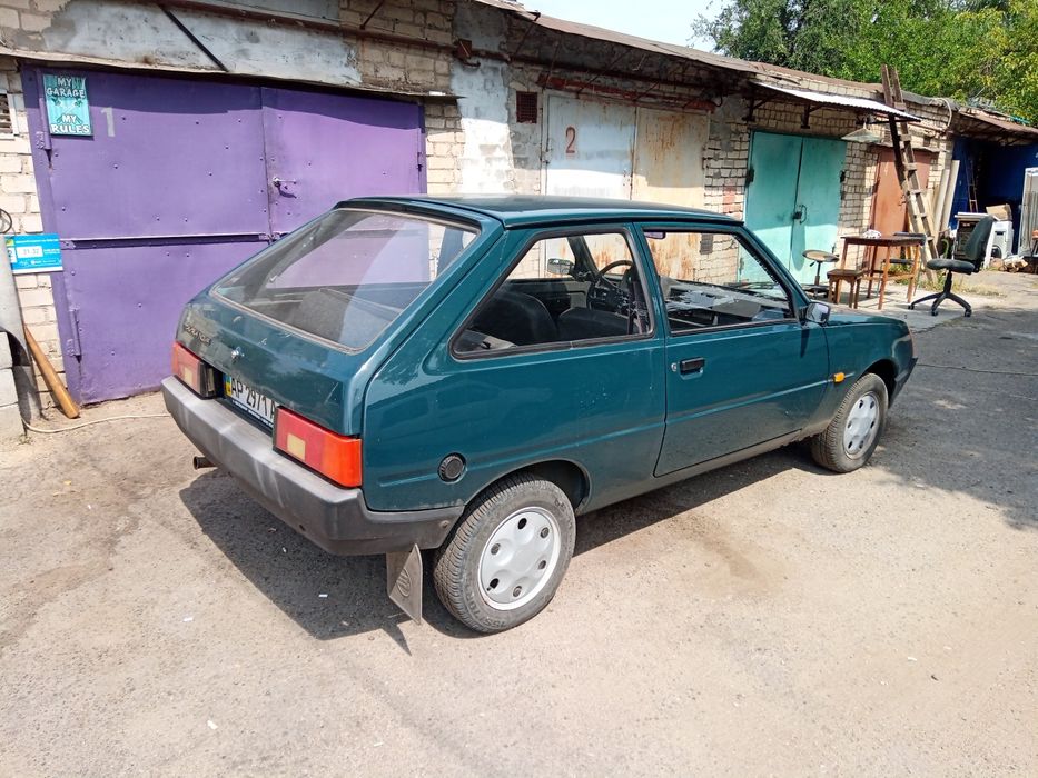 ЗАЗ 1102 Таврия в новом состоянии,капсула времени 9000 км