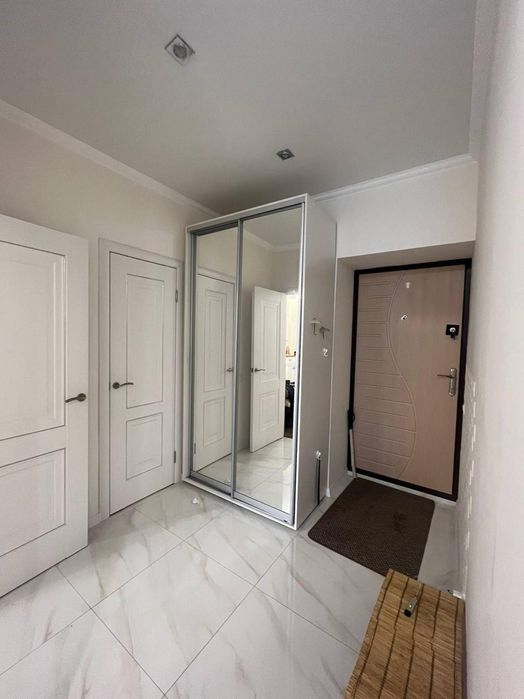 Продається 1-К укомплектована квартира. Центр міста