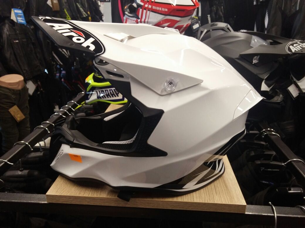 Kask motocyklowy AIROH TWIST 2.0 cross r.XL  ,Aviator ,Terminator,