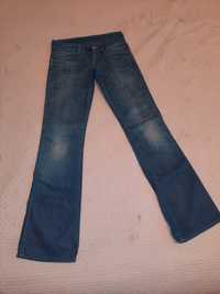 Spodnie jeansowe Wrangler dzwony