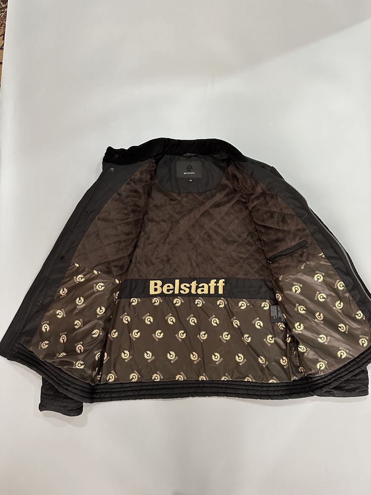 Курточка Belstaff