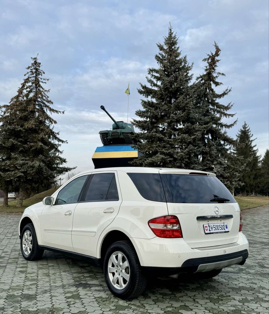 Продам Мерседес МЛ350