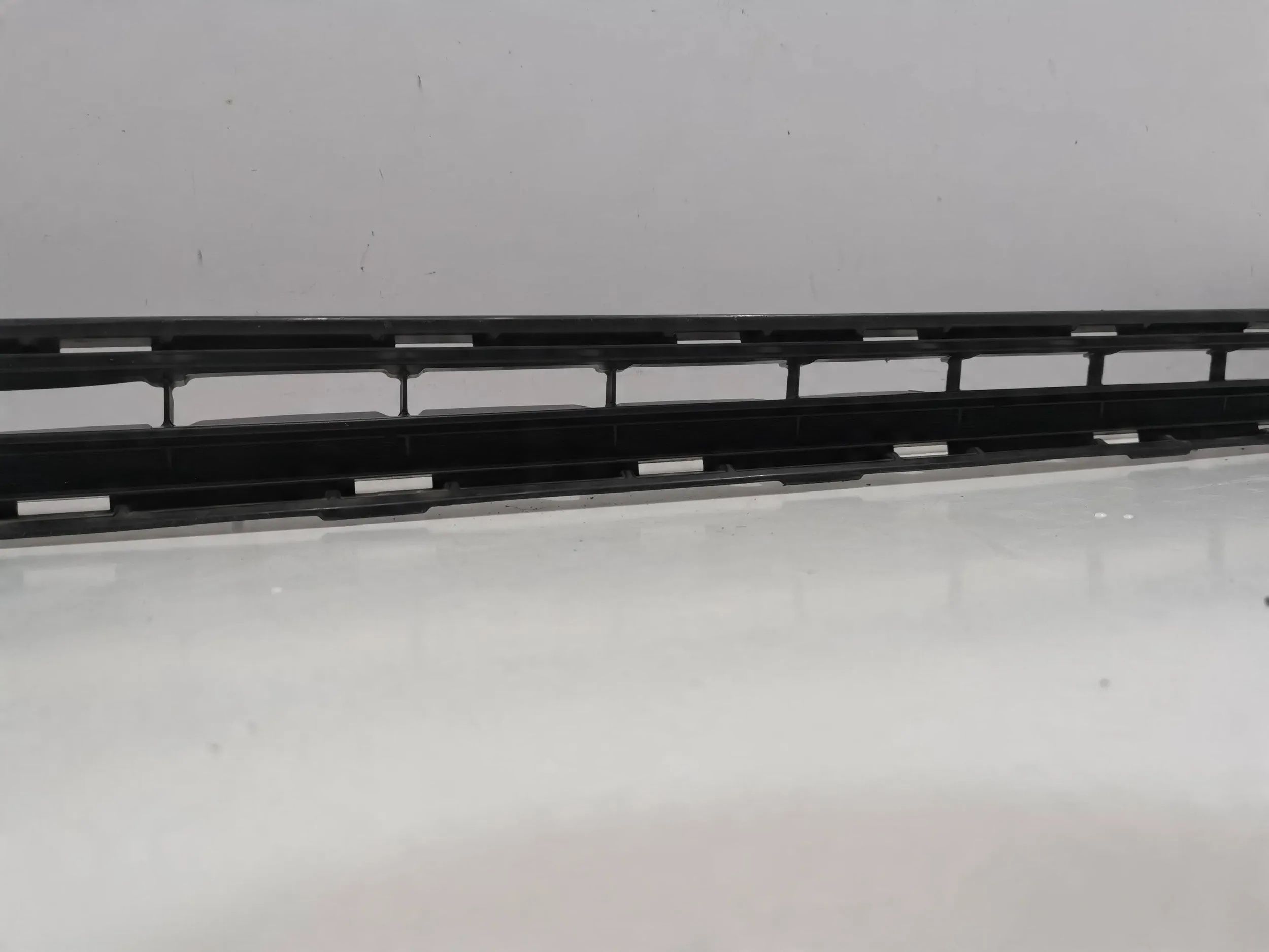 Toyota Rav 4 Kratka Zderzaka Przedniego przód cała Oryg !!