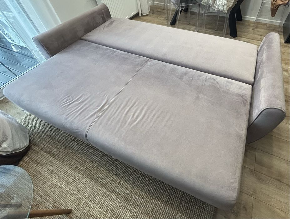 Kanapa z funkcją spania BRW