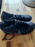 Korki Nike 36 chłopiec