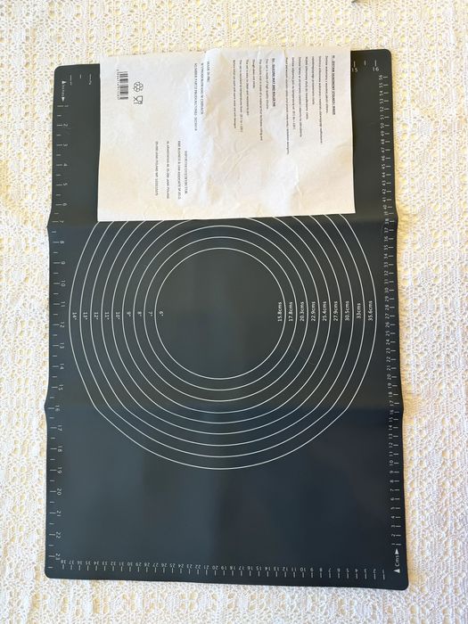 Gumowa stolnica z miarką – nowa