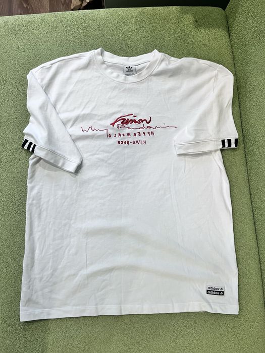 Футболка жіноча adidas