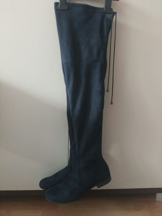 Zamszowe kozaki rozm. 36