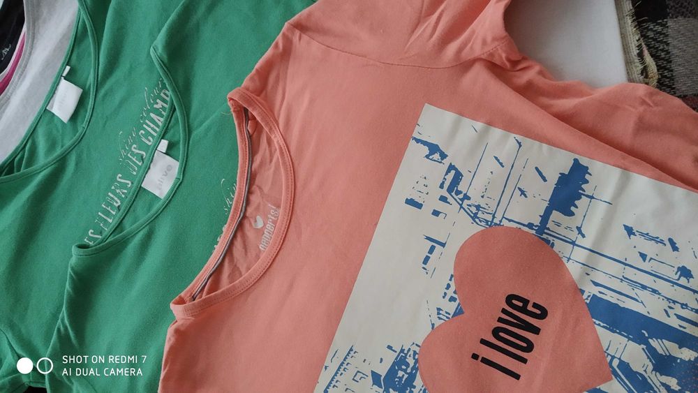 Paka sweterków dla dziewczynki rozm. 146-152