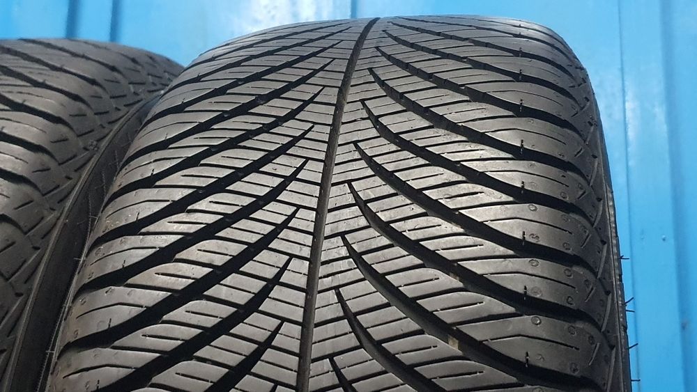215/55 R17 Markowe opony całoroczne Goodyear ! Rok 2023
