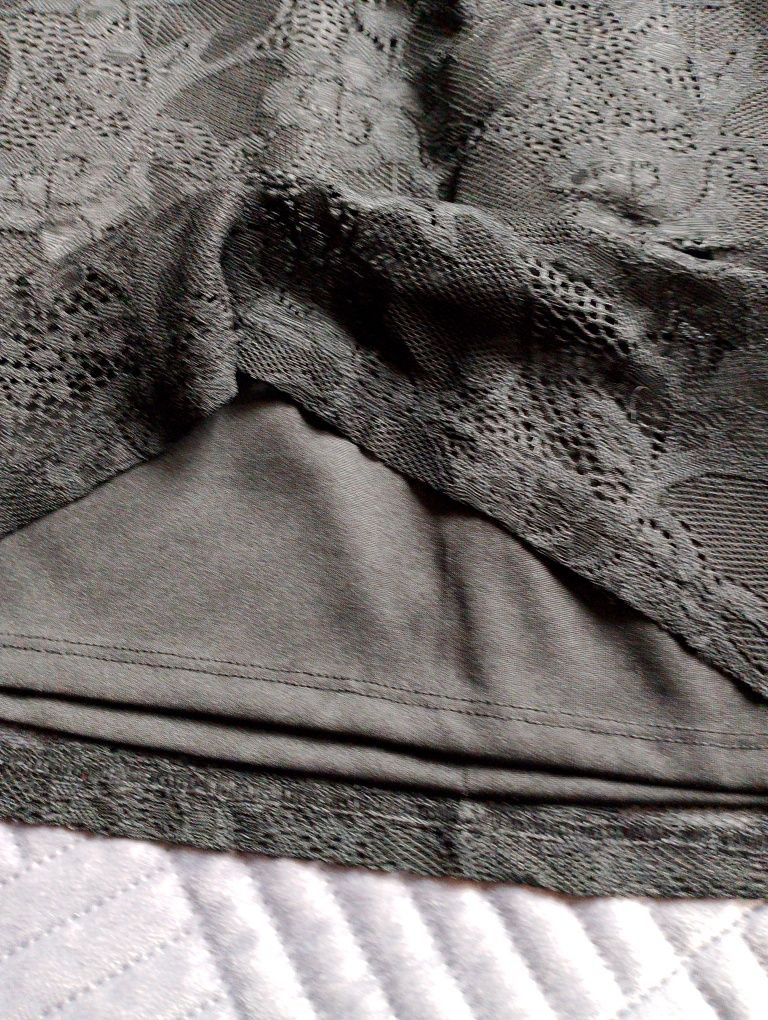 Bluzka damska czarna koronkowa krótka FBSister r.L/S