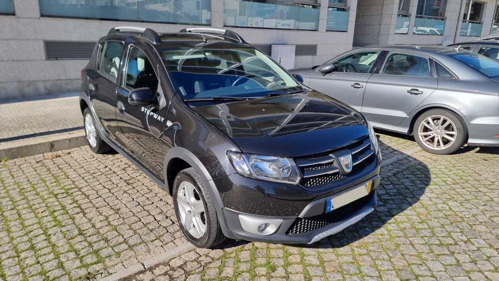 Dacia Sandero Stepway 1.0 Gasolina – 2016 – 82.700 km – Impecável