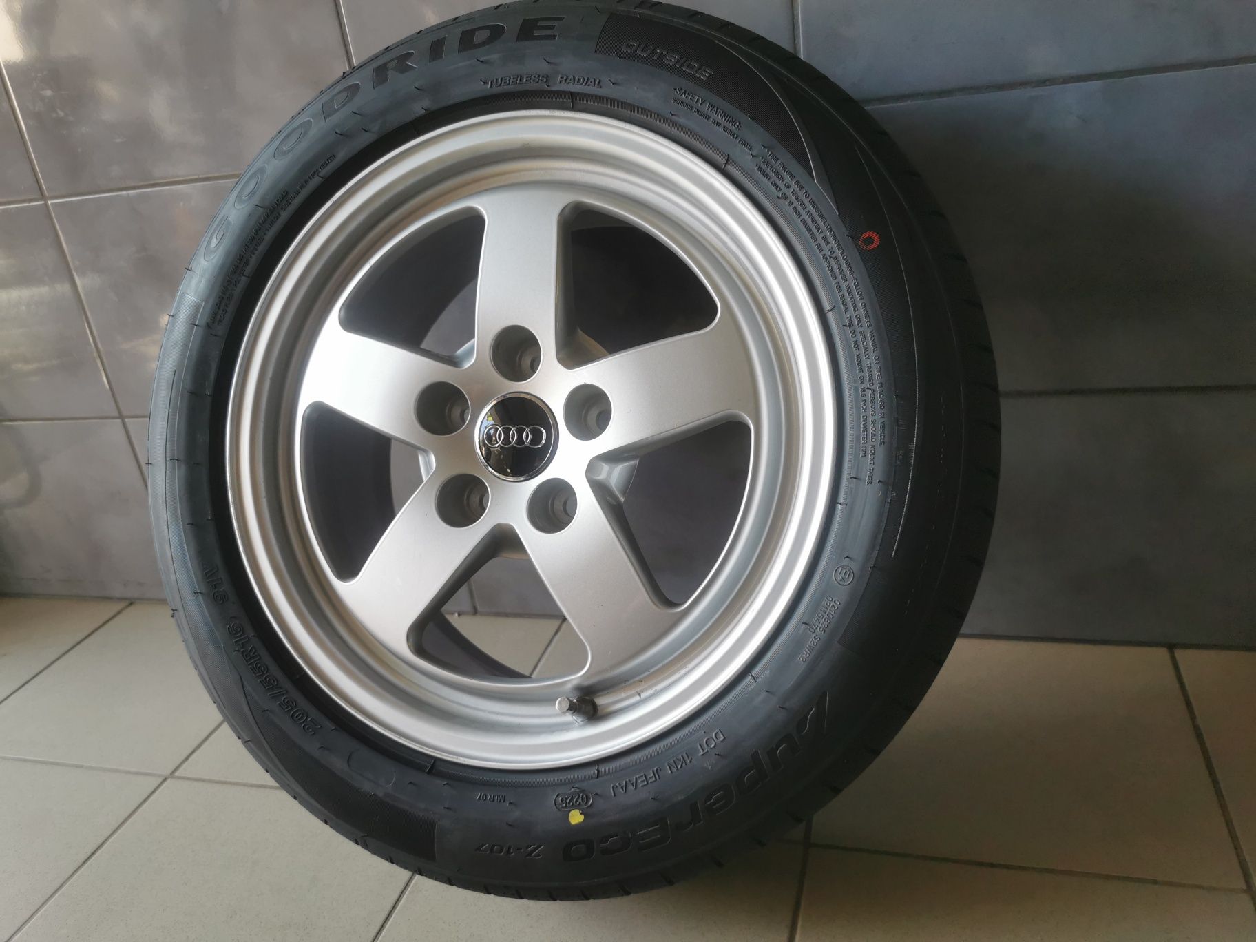 Nowe! Koła letnie 205/55/16 Audi A3 A4 A6 SKODA Octavia VW Golf Passat