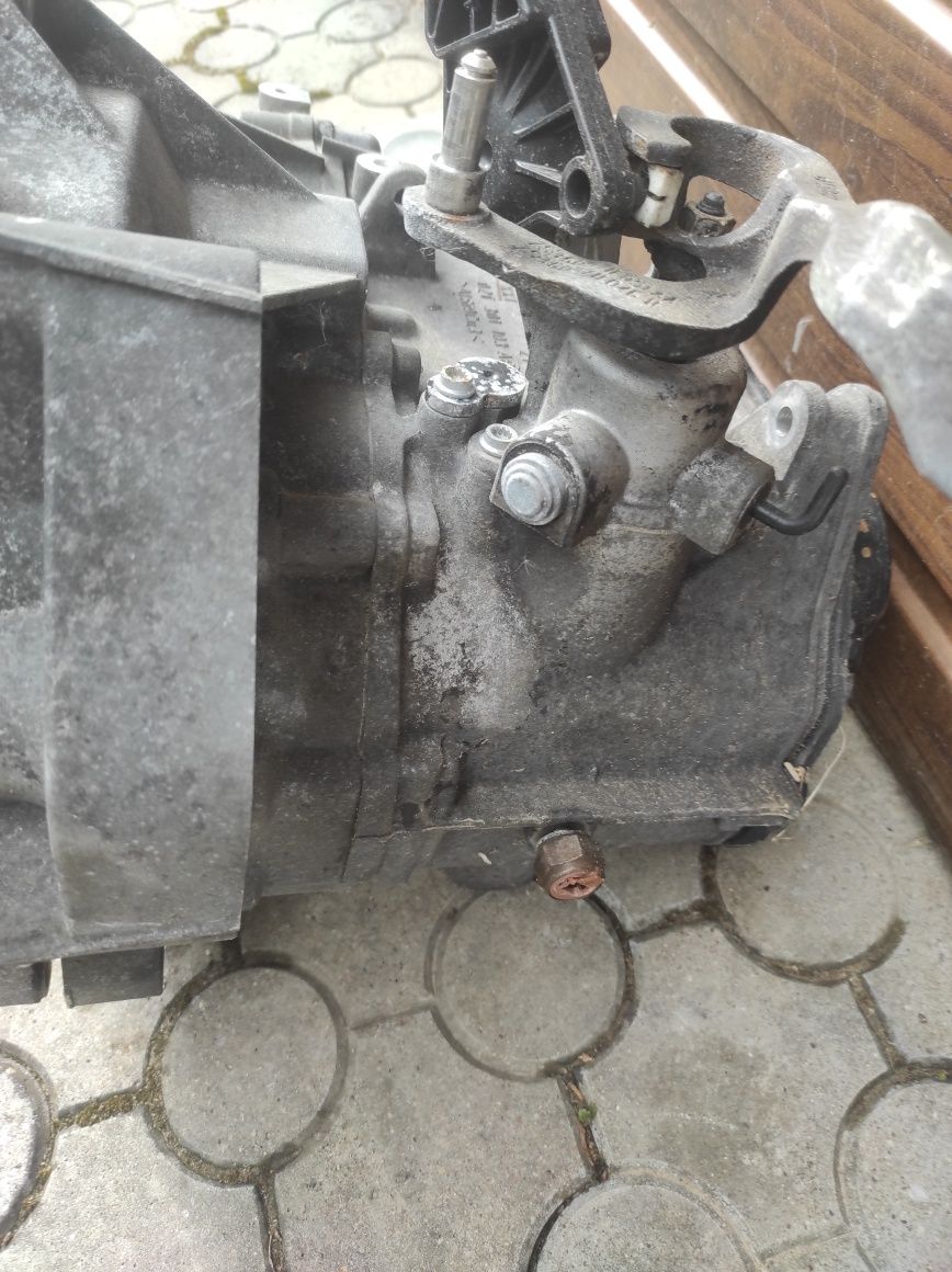 Skrzynia VW polo 9N 1,4MPI