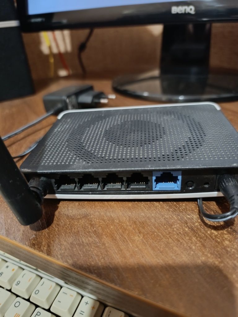 Роутер netis WF 2411