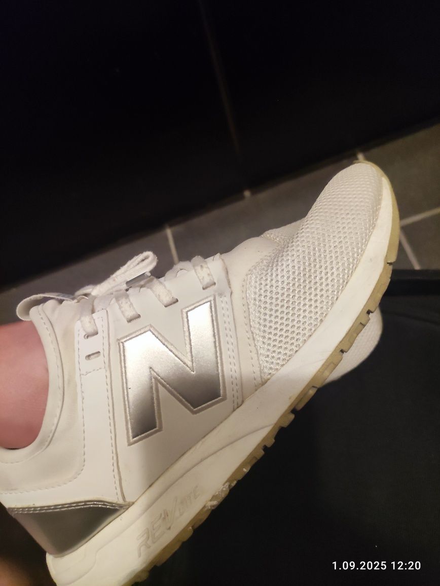 Buty damskie używane new balance 247