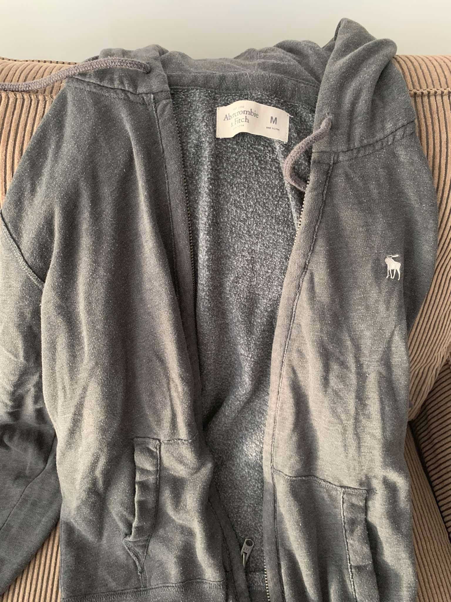 Bluza z kapturem i zamkiem Abercrombie & Fitch M szara