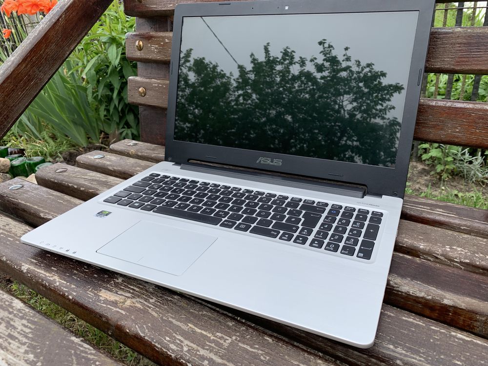 Asus VivoBook S550c