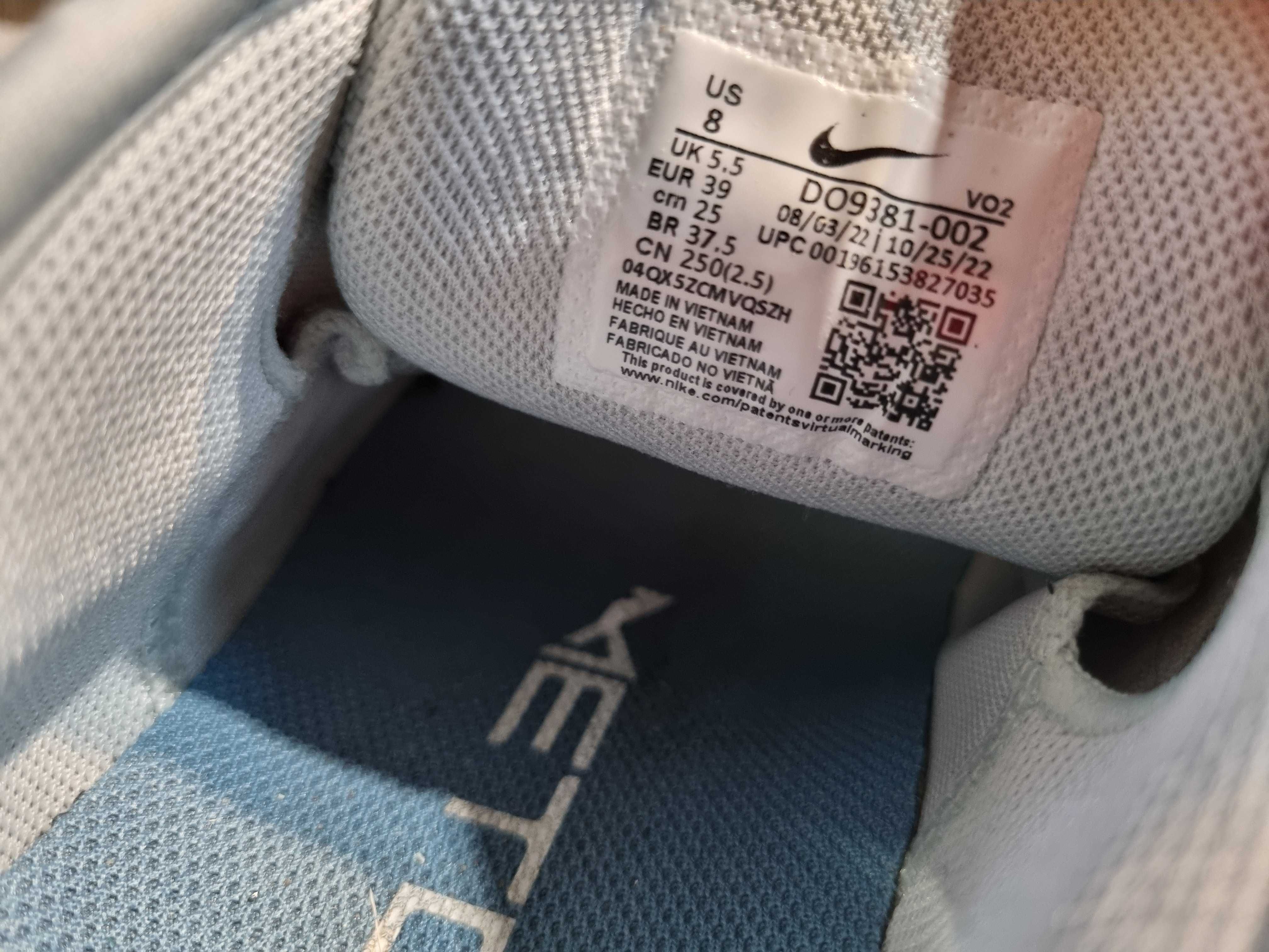 Buty do biegania Nike Metcon 8 Flyese, 39