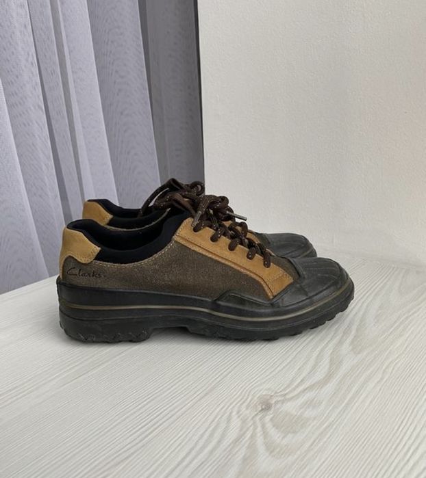 Clarks wave 39р. черевики кросівки черевички кроси
