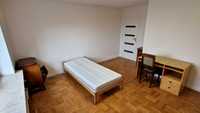 Pokój 19 m2 w mieszkaniu 3-pokojowym na Oporowie