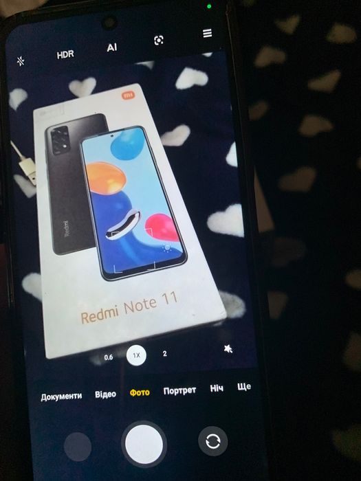 Red I note 11  НА ЗАПЧАСТИНИ телефон хороший